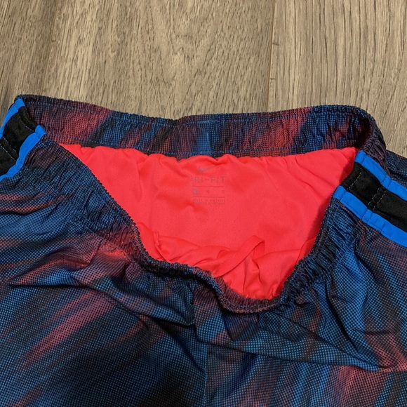 Nike Dri-Fit Shorts - Picture 2 of 3